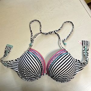 Victoria’s Secret bikini top